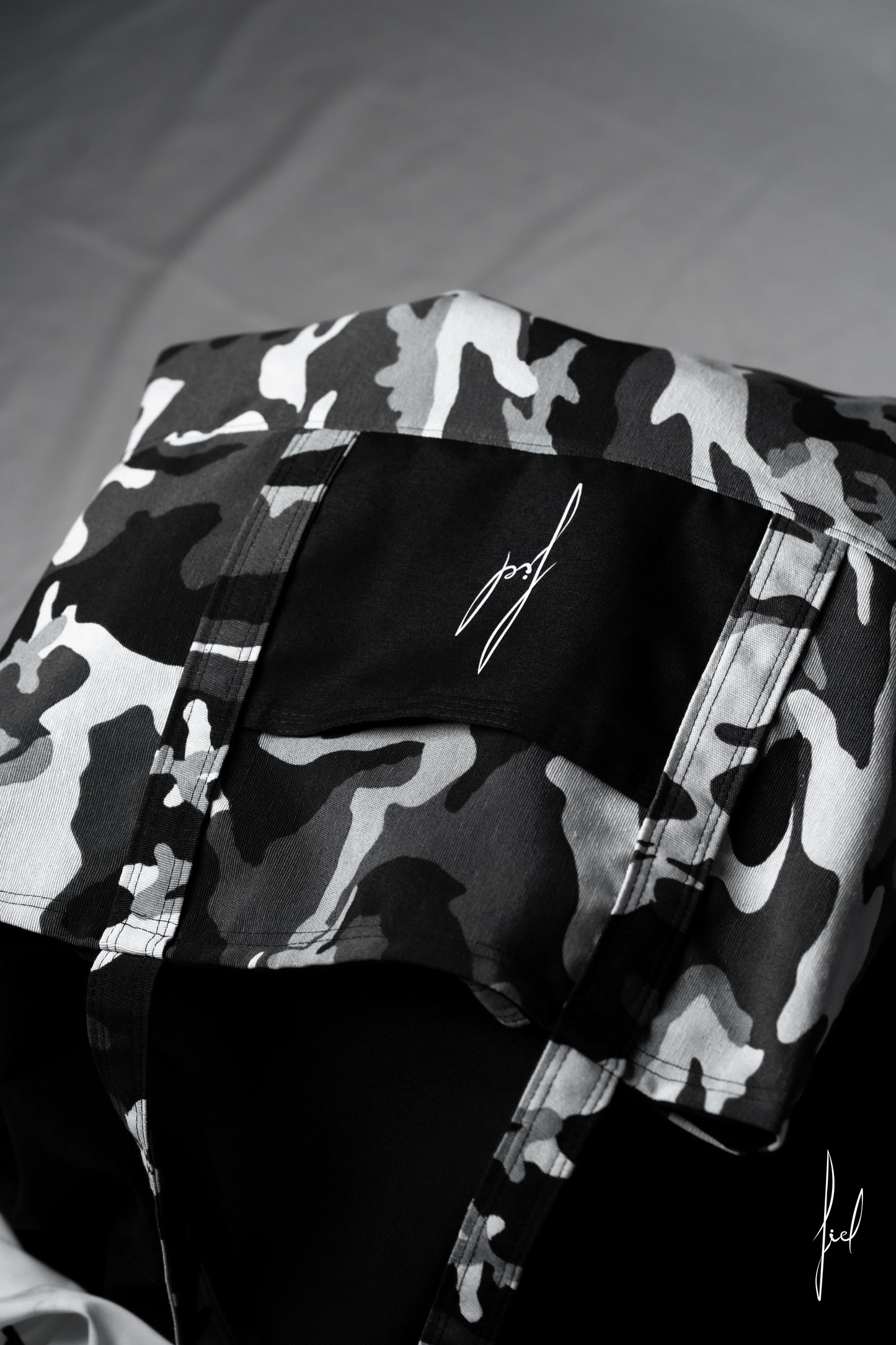 FIEL Bag “SHADOW”
