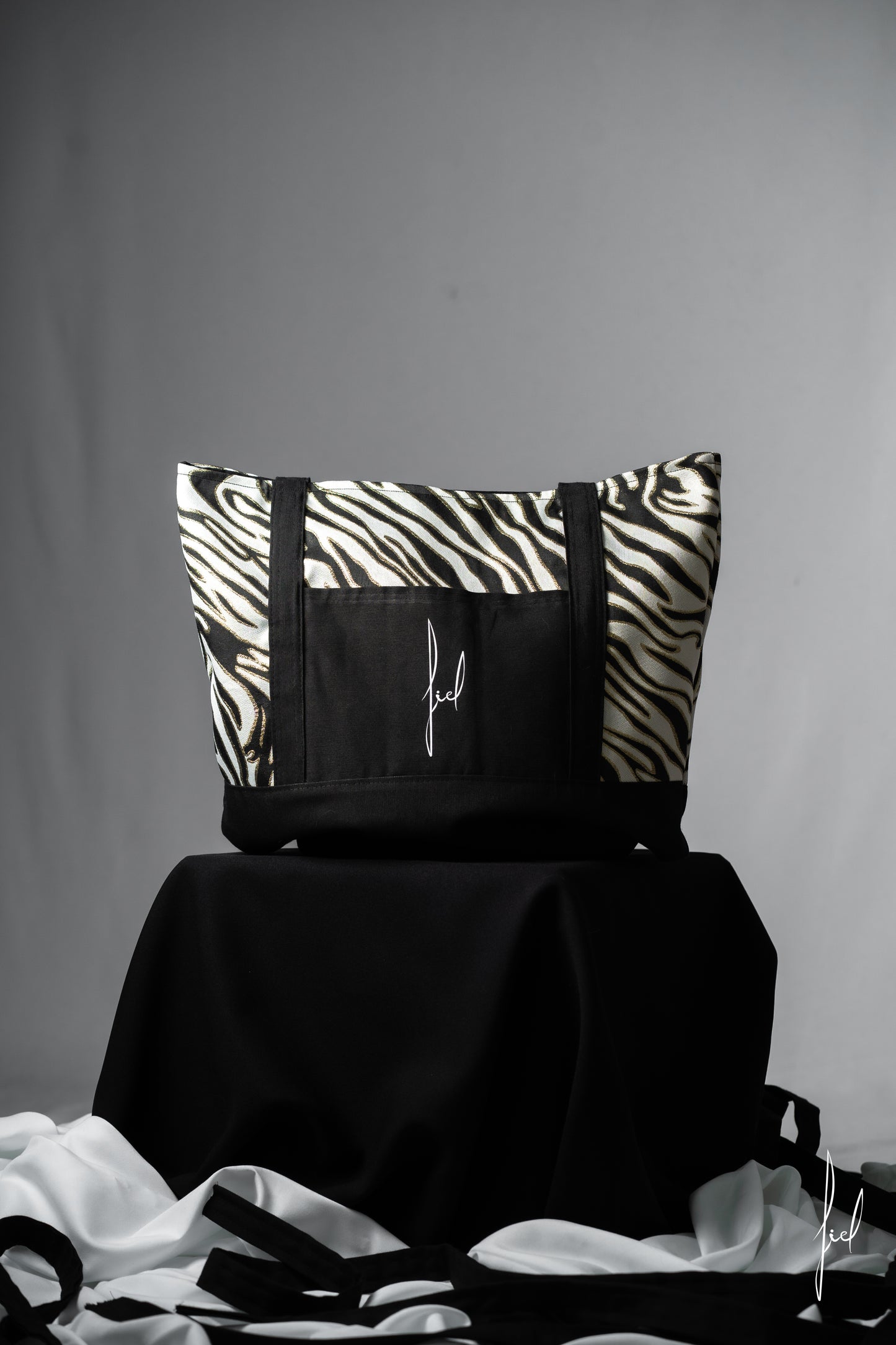 FAITHFUL Bag “GOLD Z”