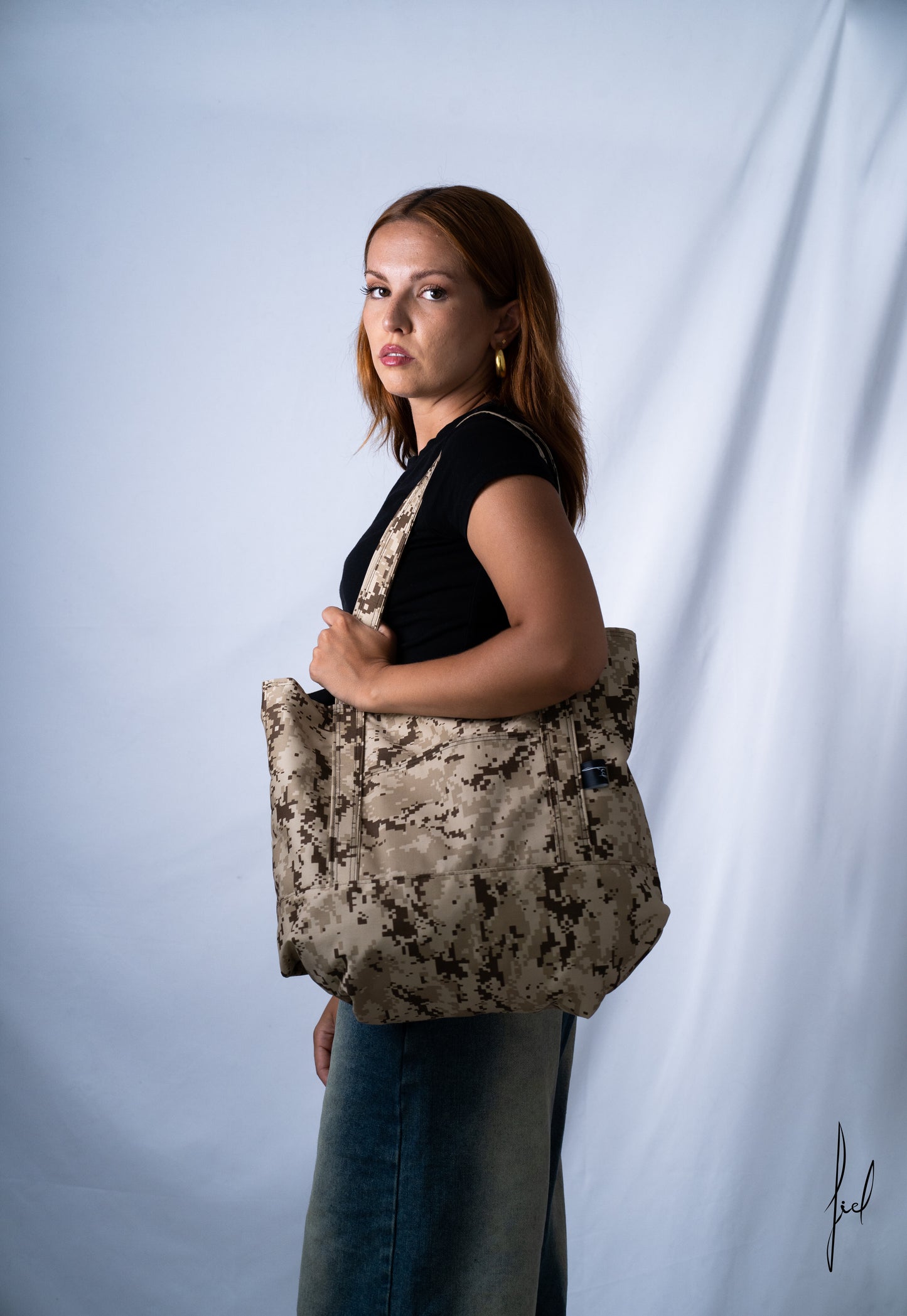 FIEL Bag “SAND”