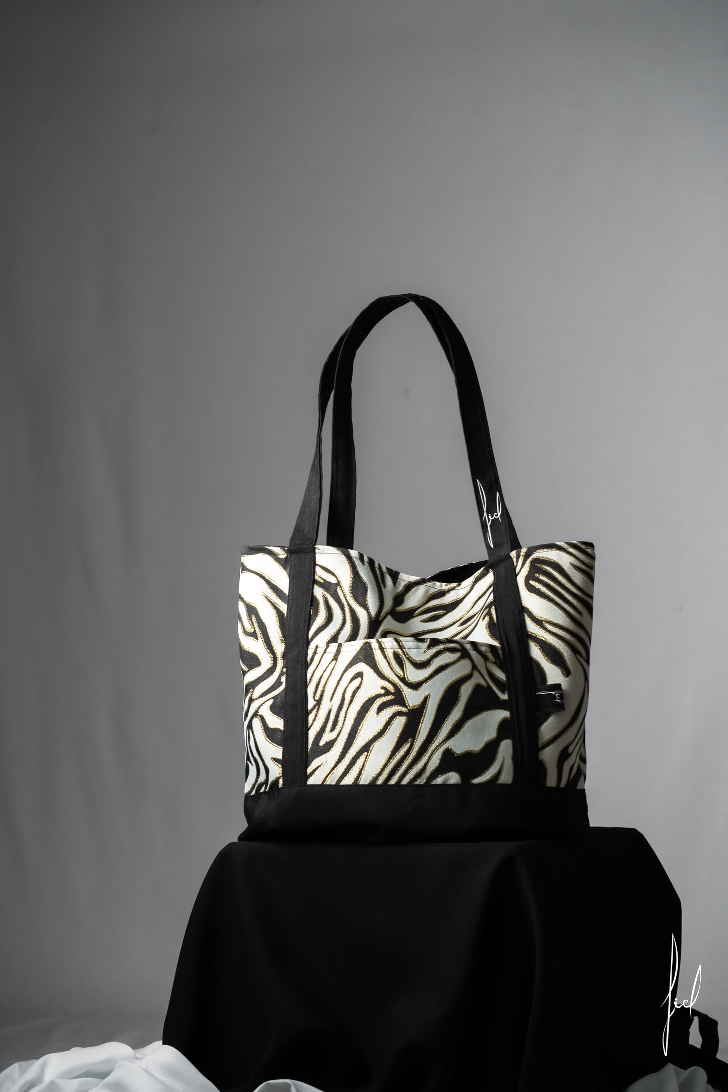 FAITHFUL Bag “GOLD Z”