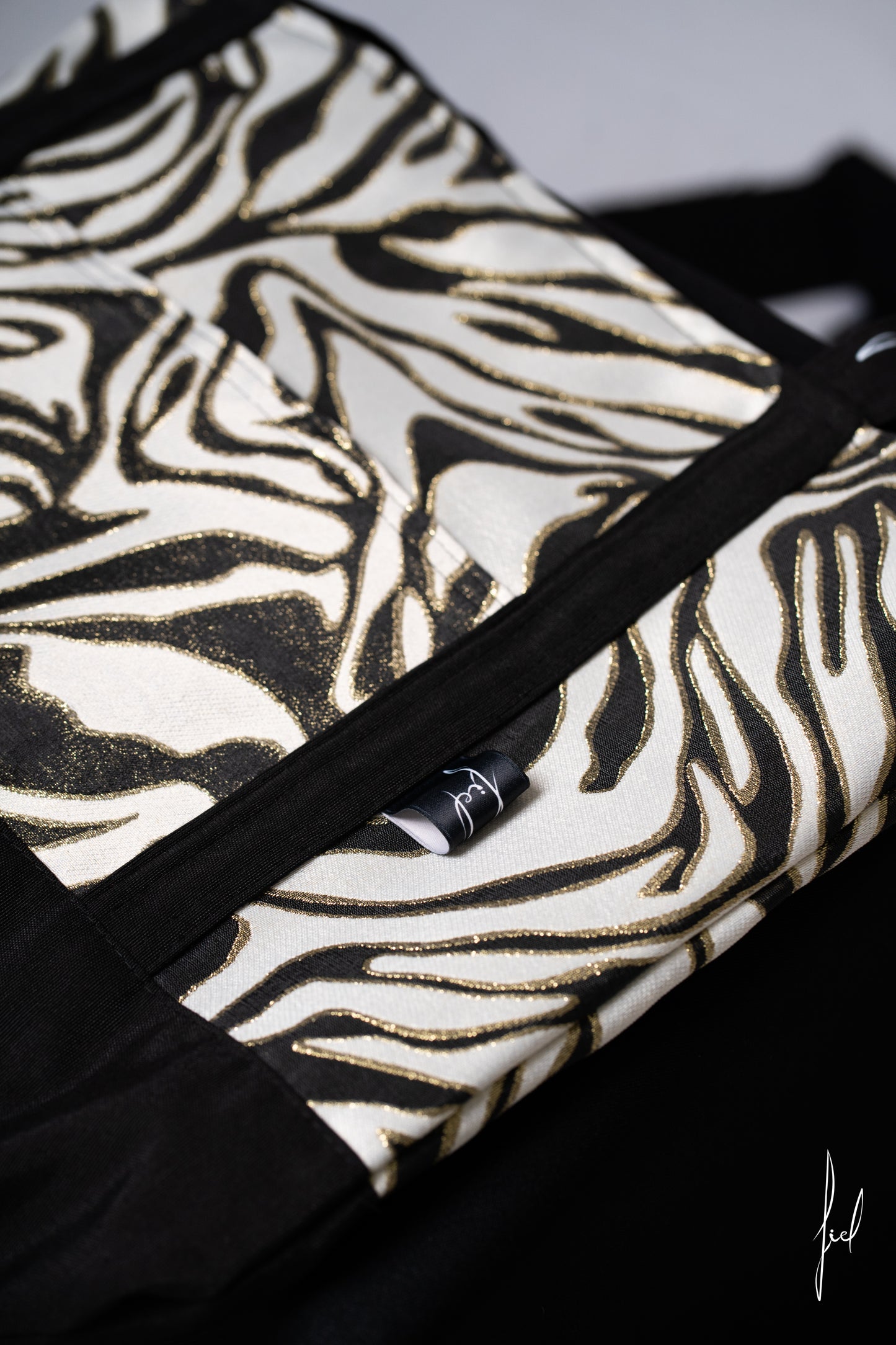 FAITHFUL Bag “GOLD Z”