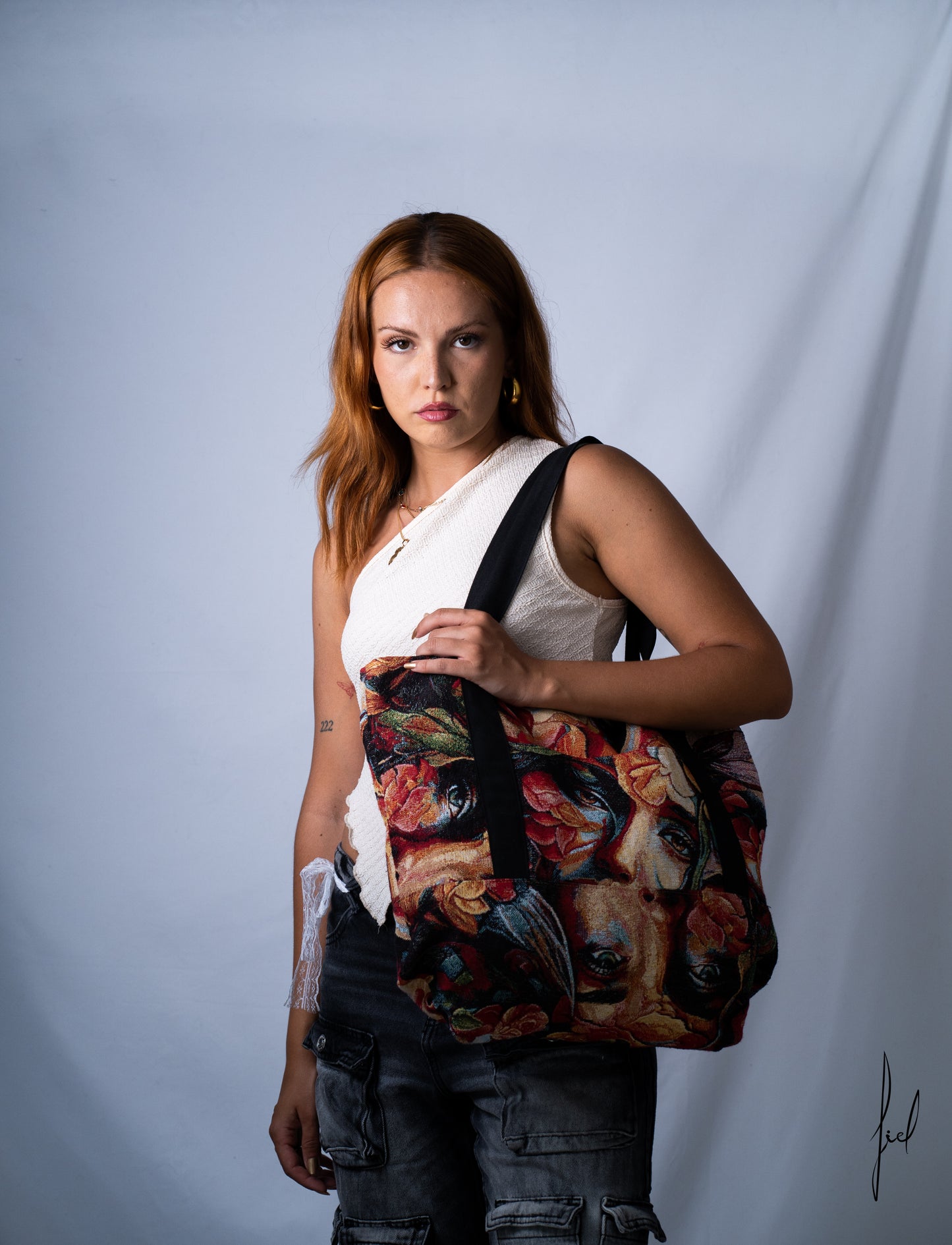 Bolsa FIEL “OLHOS”