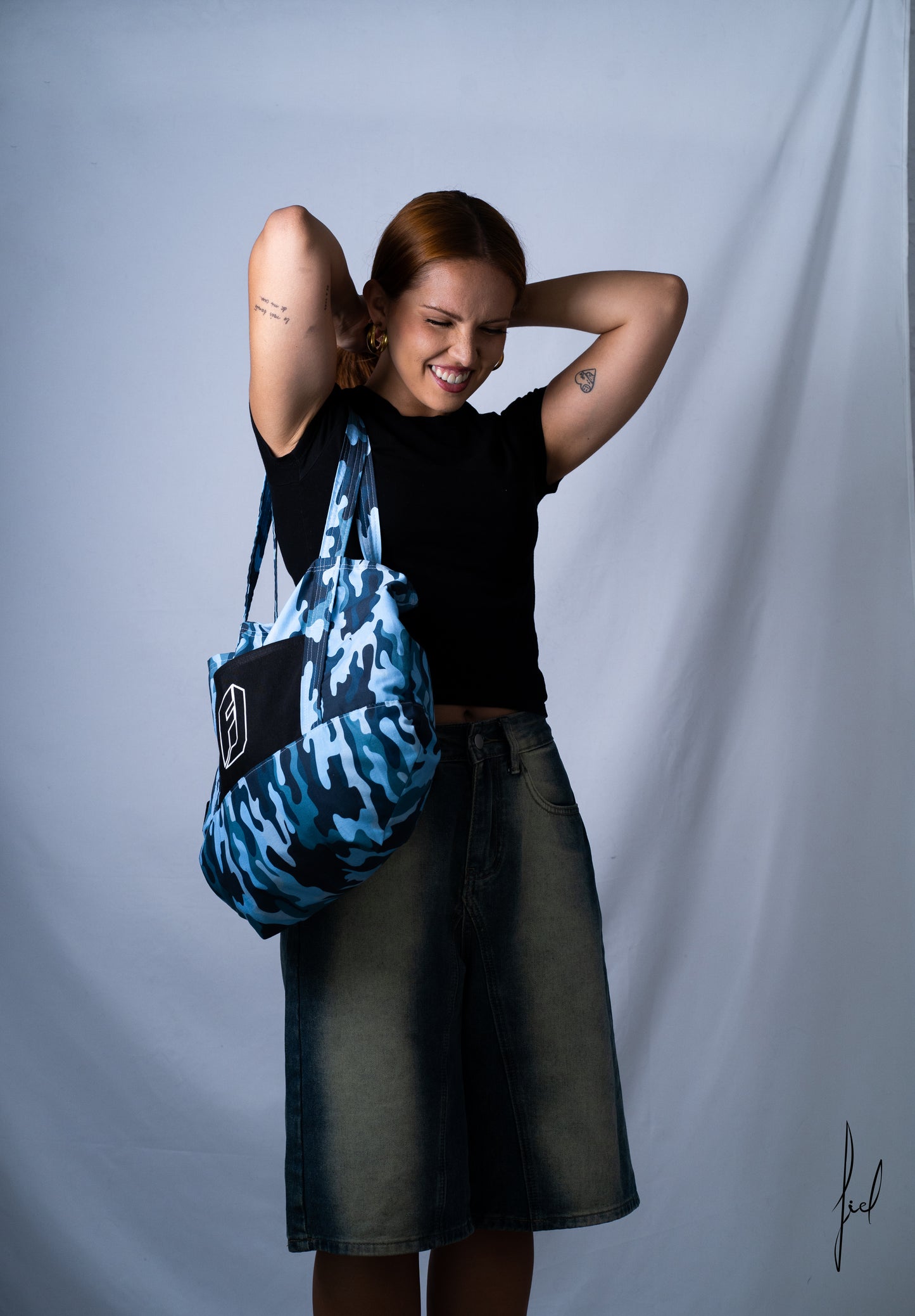 FIEL Bag “WATER”