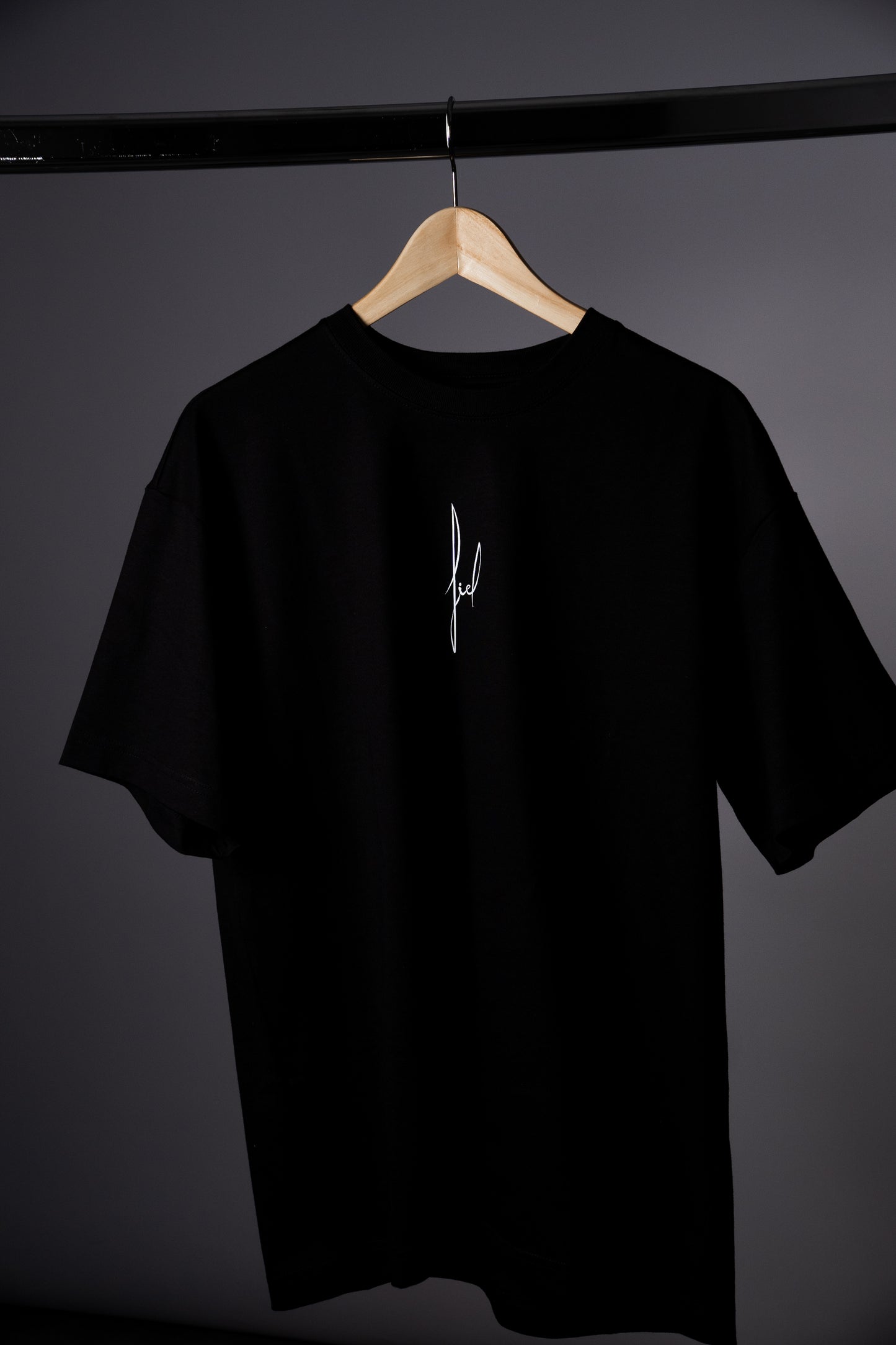 Camiseta Loose Fit "BASIC 1"
