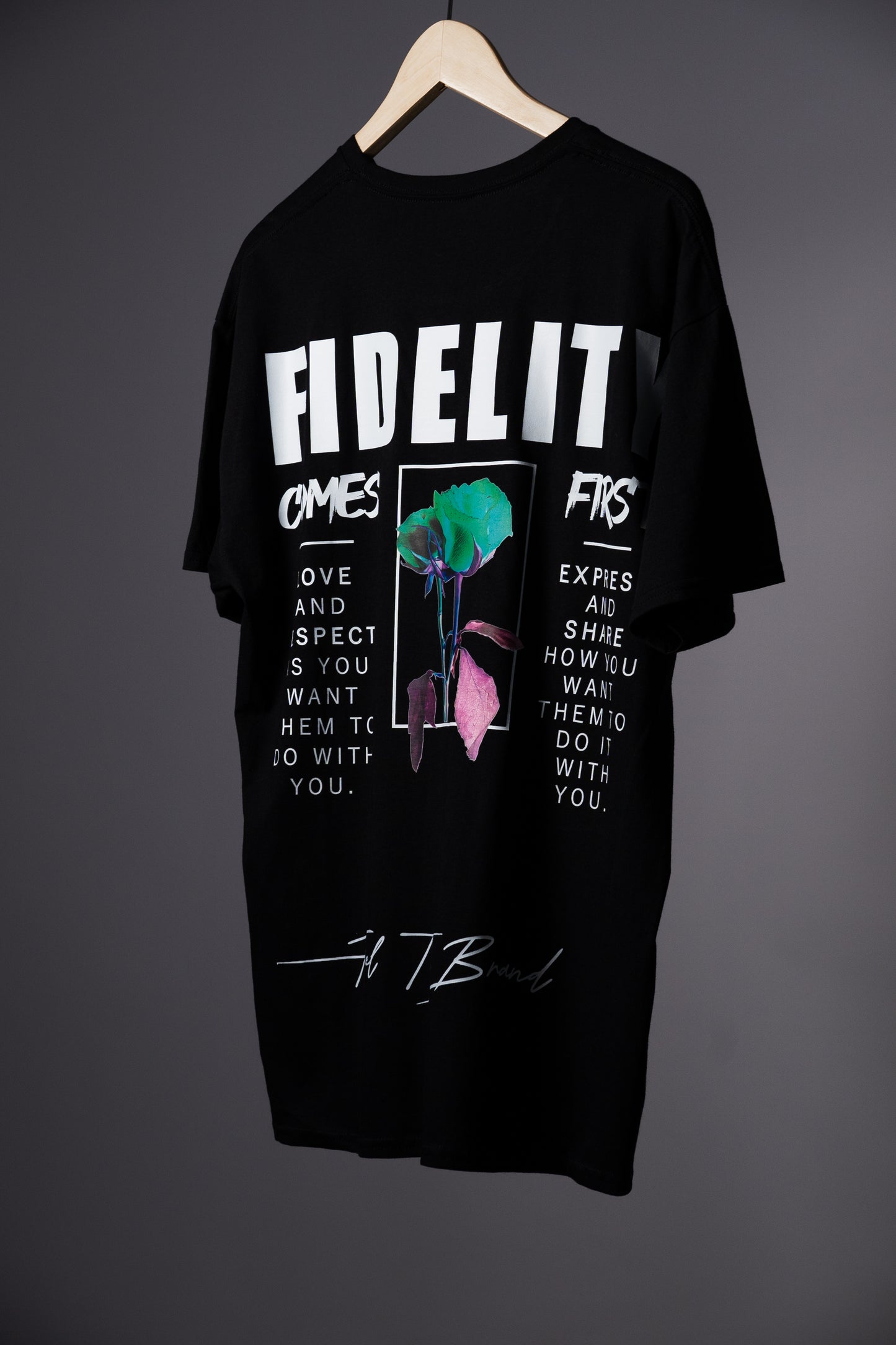 Camiseta Manga Corta "NEGATIVE"