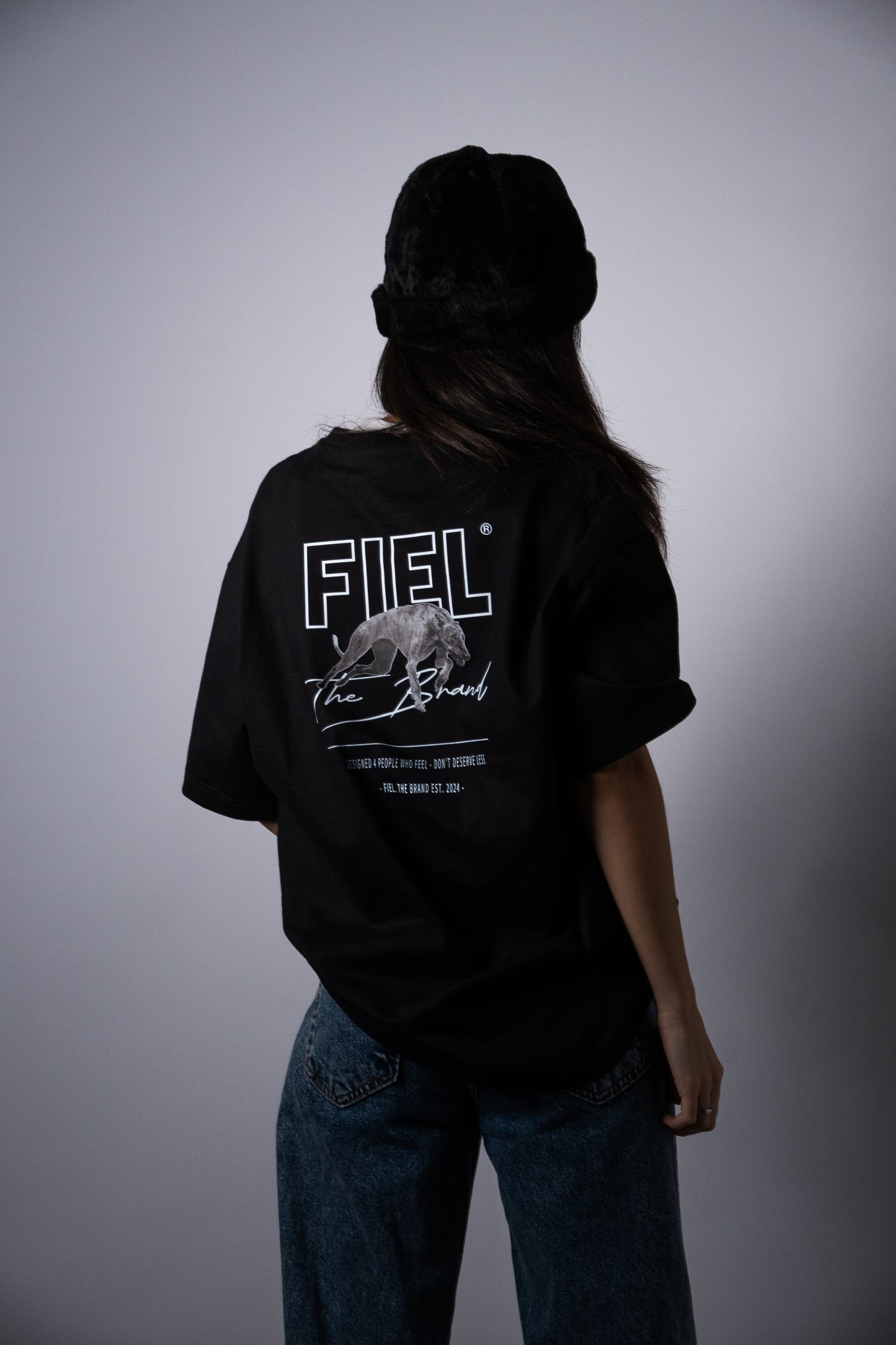 Camiseta Loose Fit "GREYHOUND"