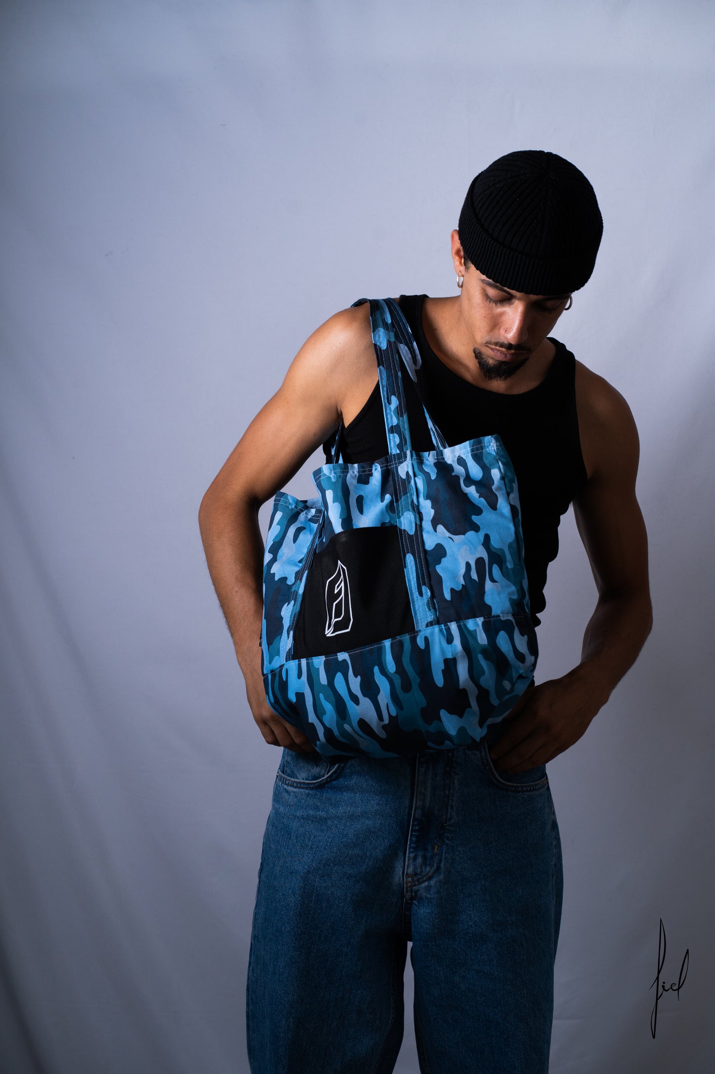 FIEL Bag “WATER”