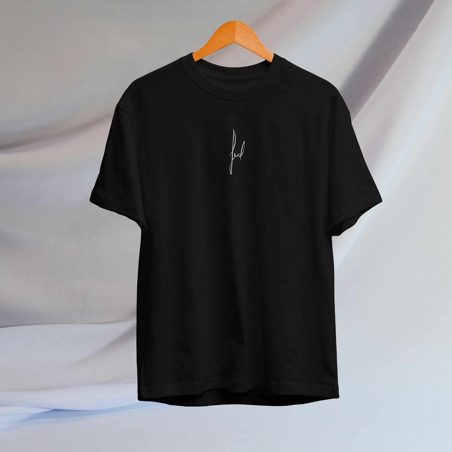 Camiseta Loose Fit “CABANEL”