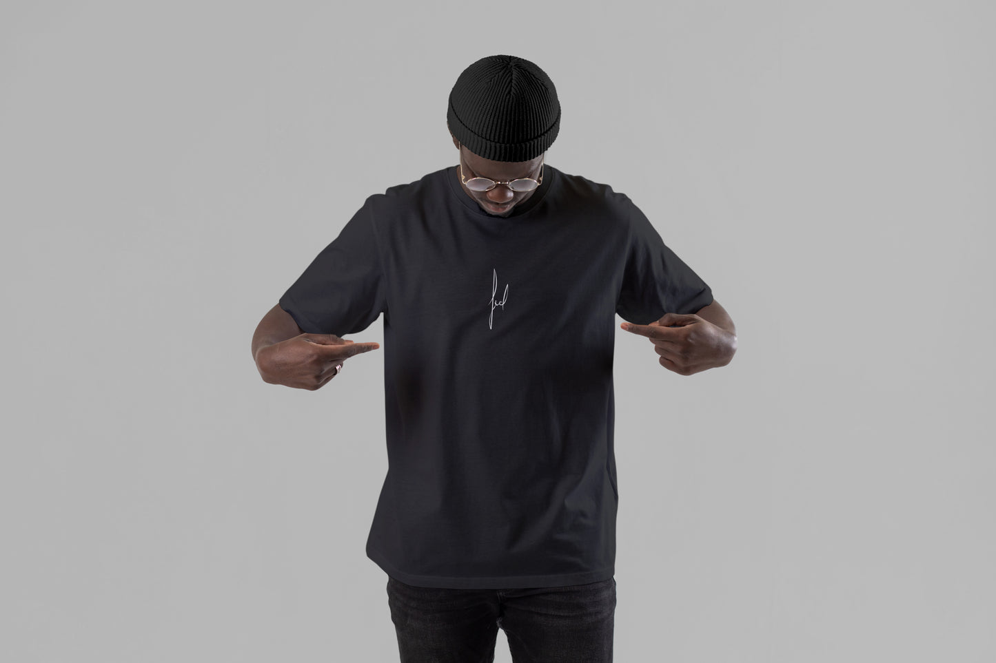 Camiseta Loose Fit “CREATION”